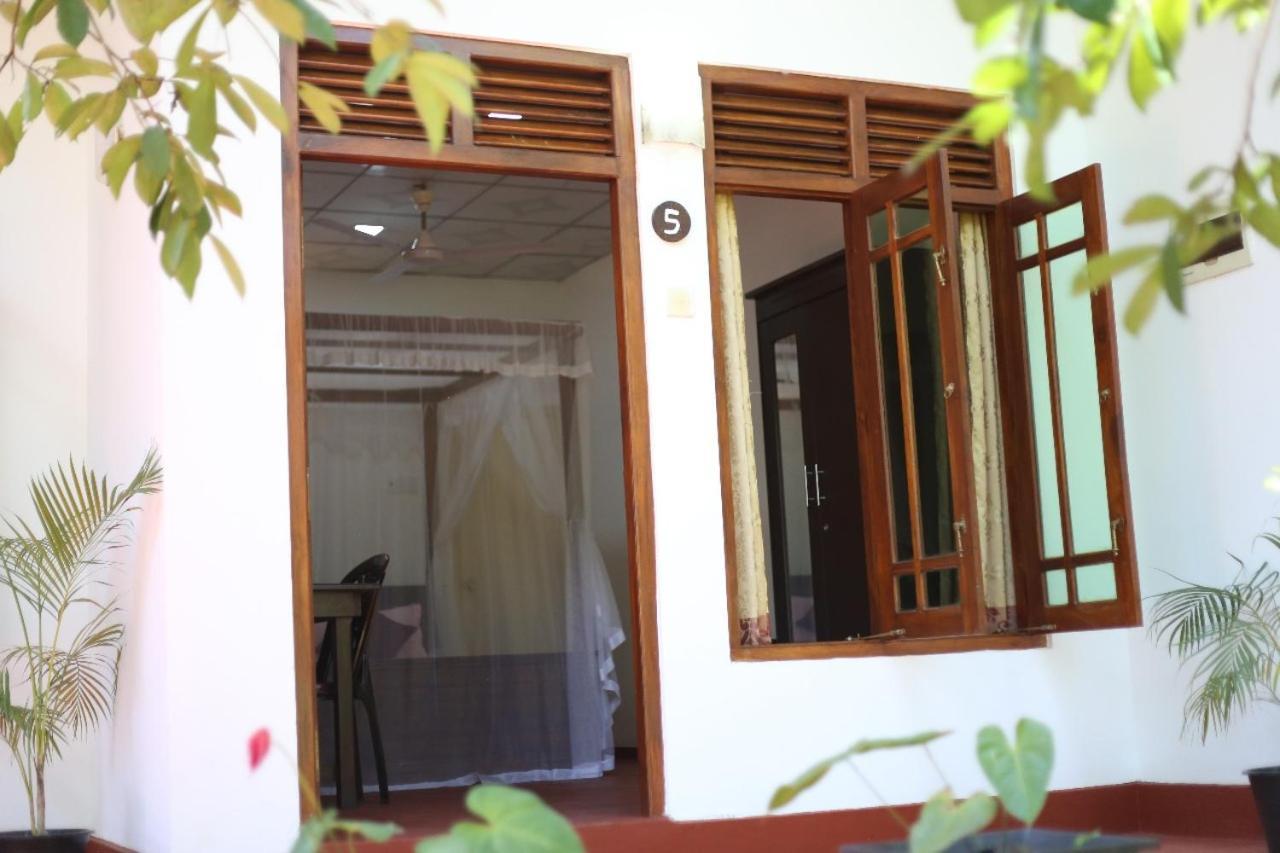 Bakery Family Guest House Мирисса Экстерьер фото